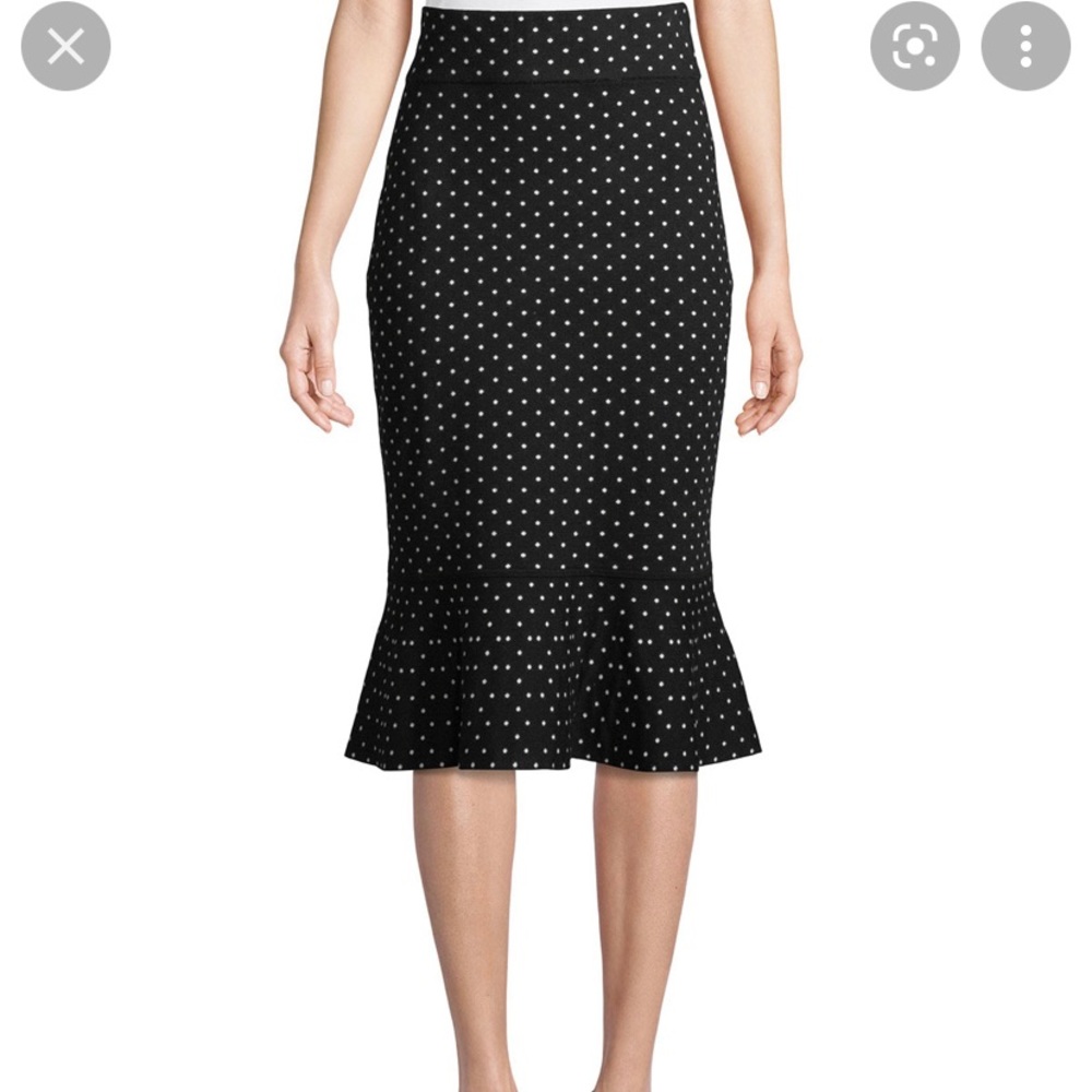 Full set Club Monaco Skirt with Free off the shoulder knit top